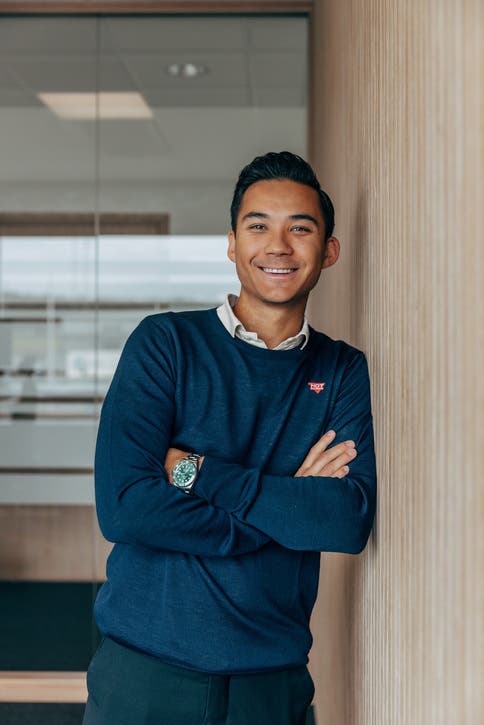 NIklas Bille Hot Screen